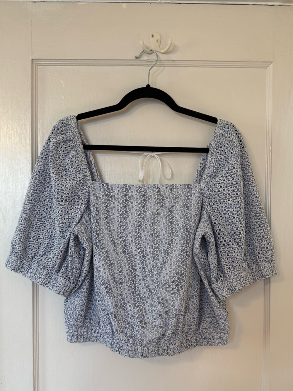 Everlane Cropped Puff Sleeve Blue Eyelet Top NEW WITH TAGS!
